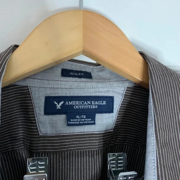 Men’s American Eagle slim fit button down - Picture 3 of 4